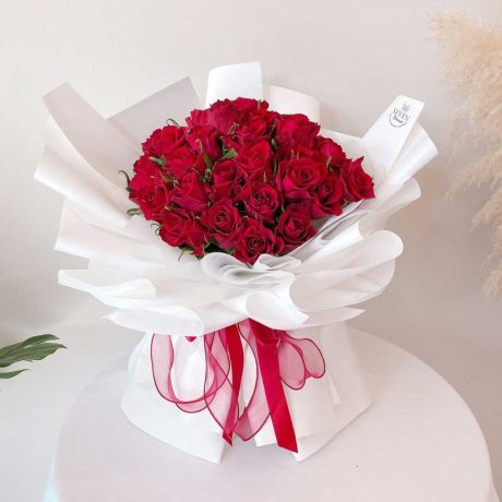 seven florist kenya roses1