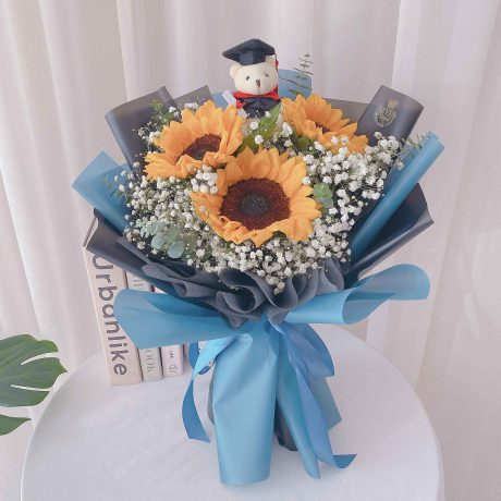 seven florist sunniva graduation