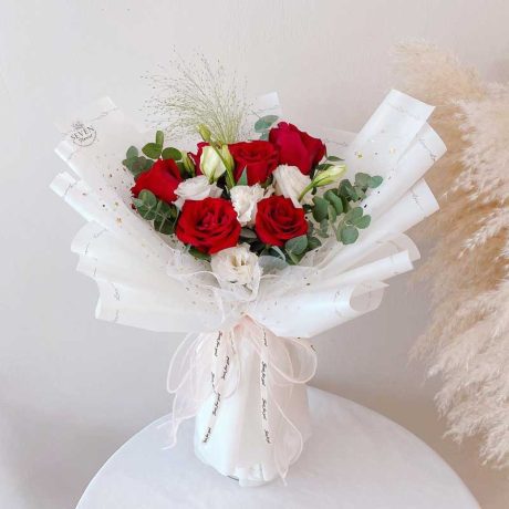 seven florist valentine i want to be yours 02a